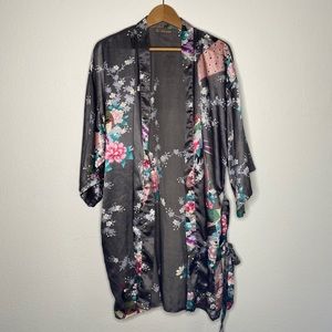Silky Silver Robe with Peacock and Sakura Design